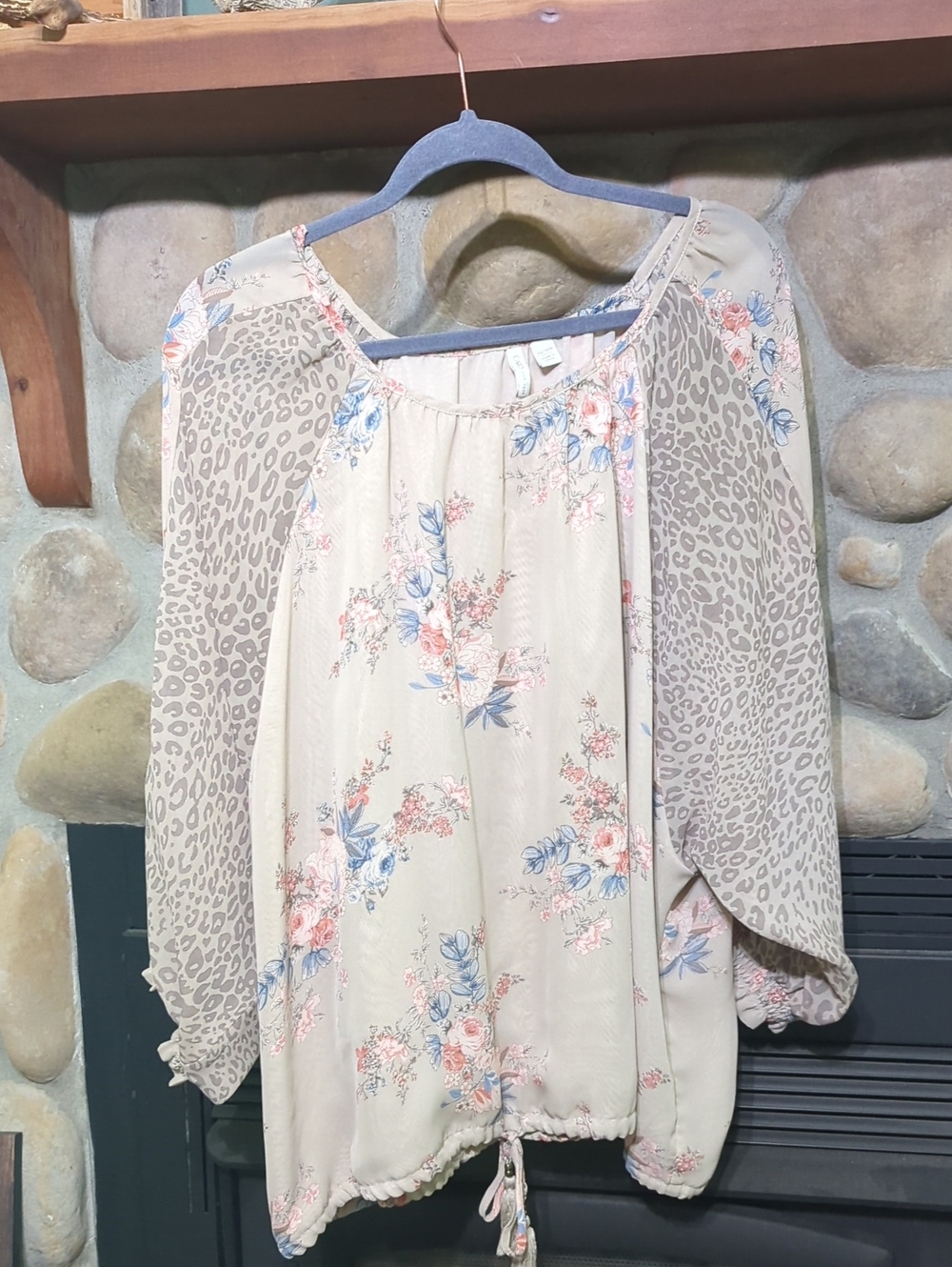 Cato Cream Floral Blouse with Leopard-Print Raglan Sleeves